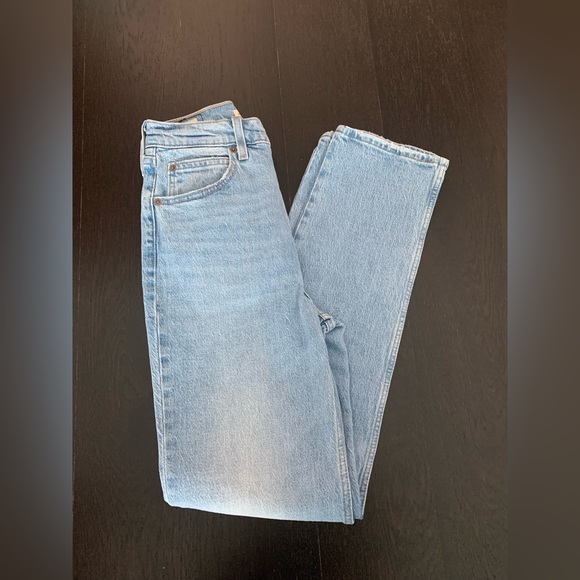 Levi’s ‘70s High Slim Straight Jean - Picture 3 of 3